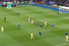 曼联惨败曼市德比，罗伊·基恩一针见血：软弱与迷失的红魔